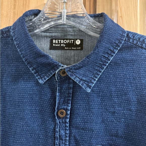 Retrofit Brand Blue Casual Button Down Short Sleeve Shirt 100% Cotton Versatile - Picture 2 of 9